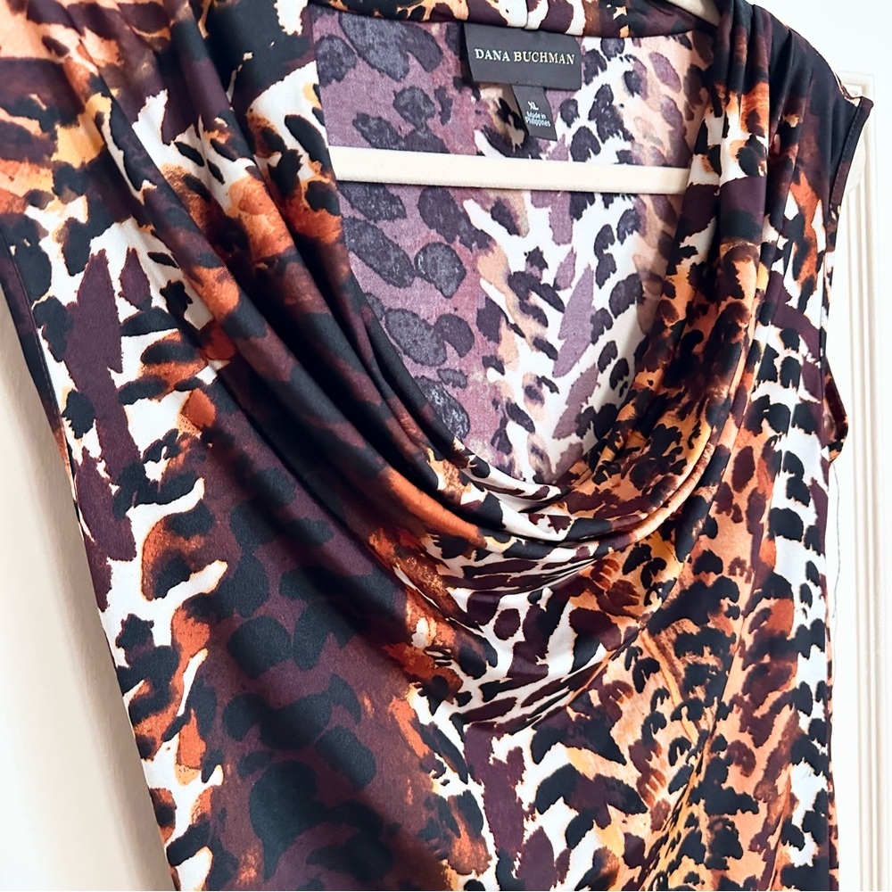 Animal print Dana Buchman top - Picture 2 of 4